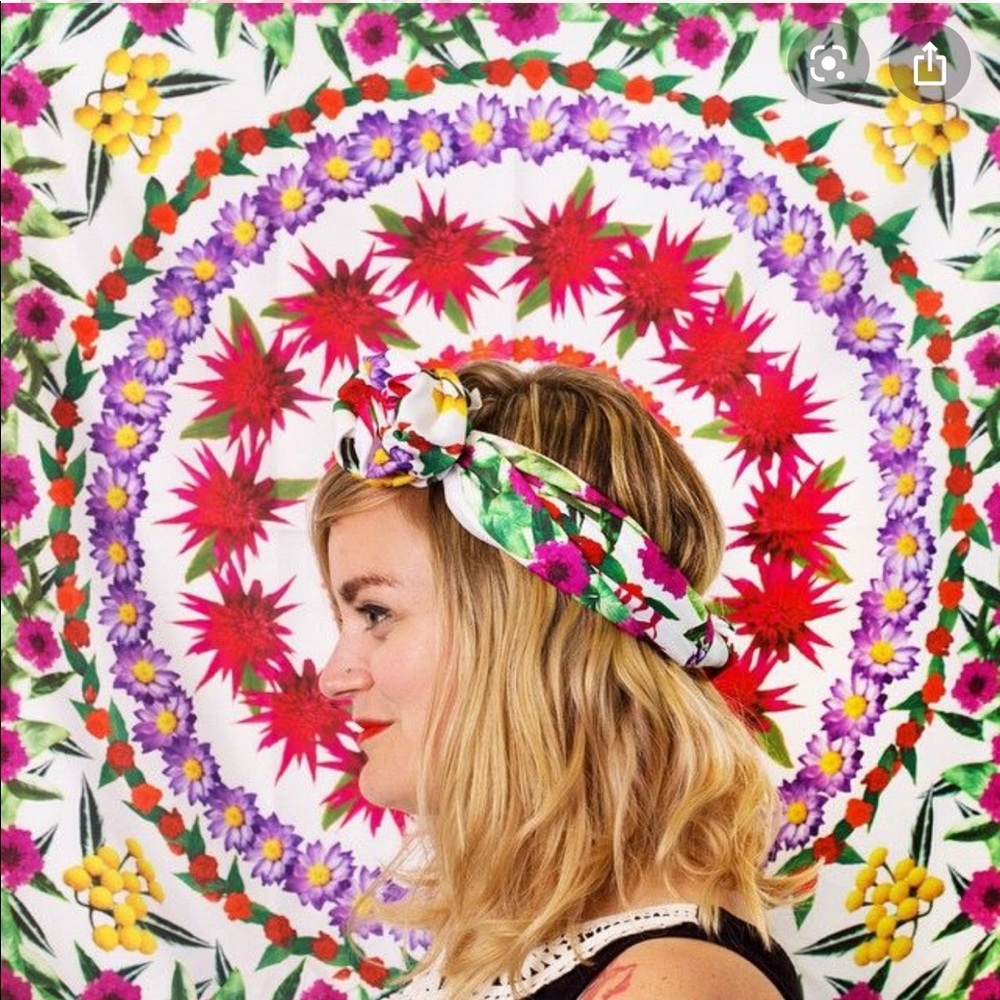 LUSH FLORAL SILK HAIR WRAP